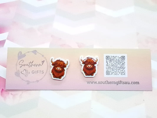 Small Highland Cow Statement Stud Earrings