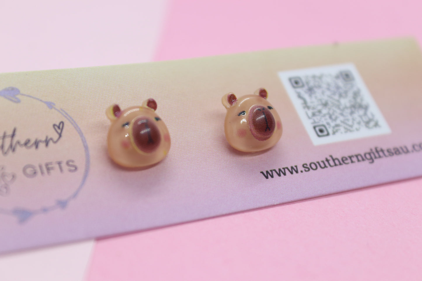 Capybara Face Stud Earrings