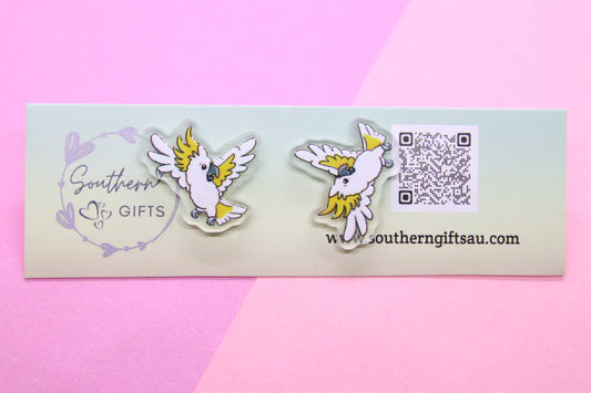 20mm White Cockatoo Stud Earrings