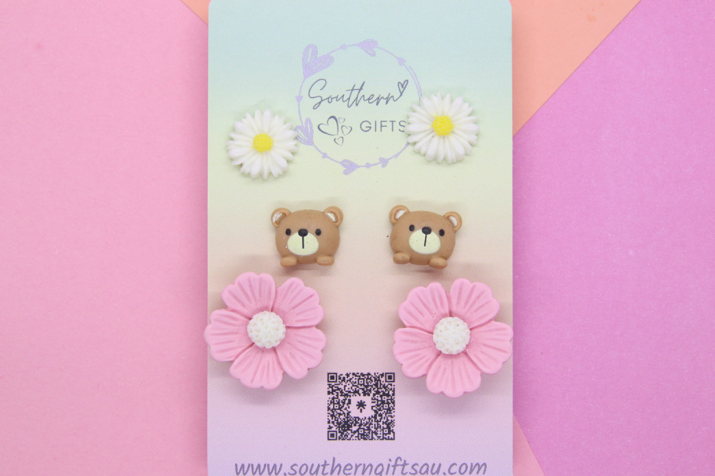 Teddy and Flowers Stud Pack